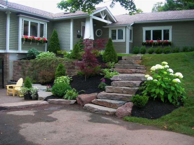 Curb Appeal Urban Landscaping Rothesay, New Brunswick Landscaping